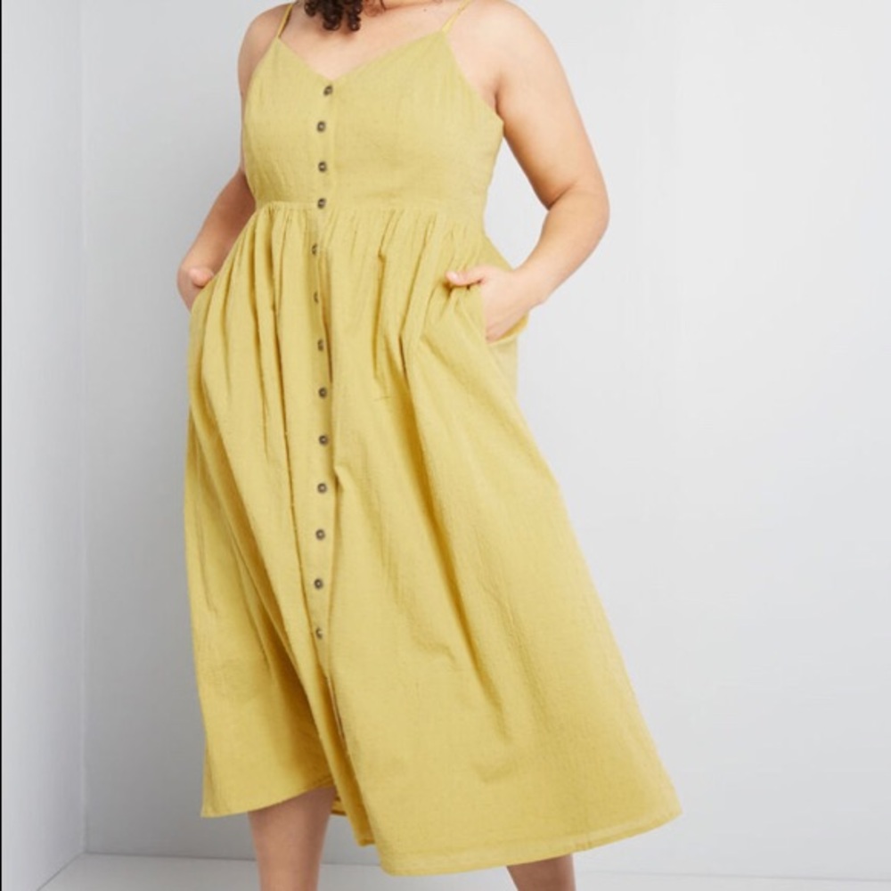 Quite Clearly Charismatic Midi Dress